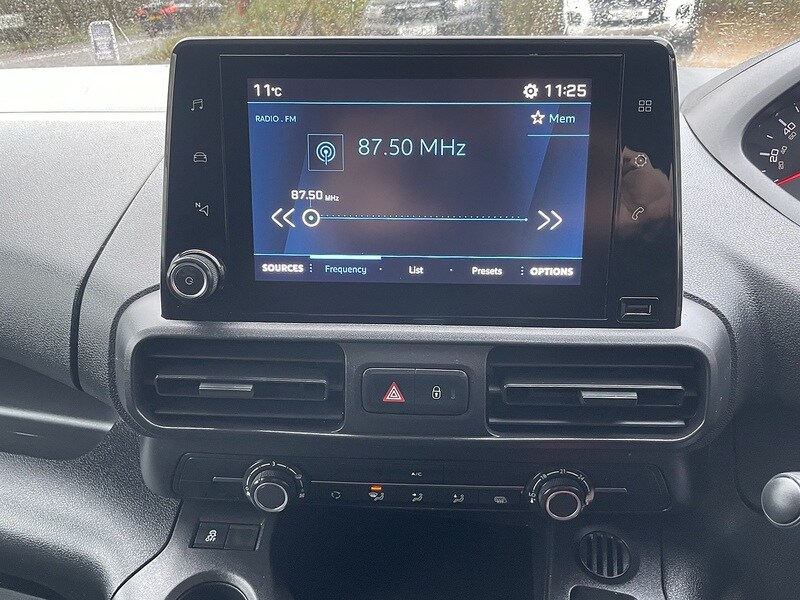 Used Peugeot Partner 2019 for sale - 76877313: Photo 55