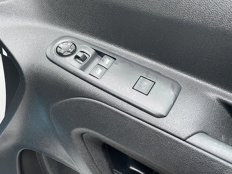 Used Peugeot Partner 2019 for sale - 76877313: Photo 56
