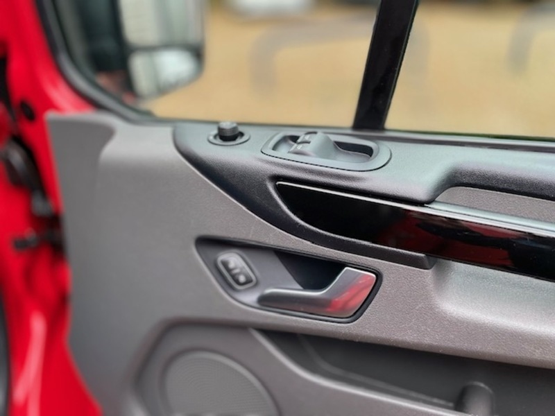 Used Ford Transit Custom 2019 for sale - 76542870: Photo 25