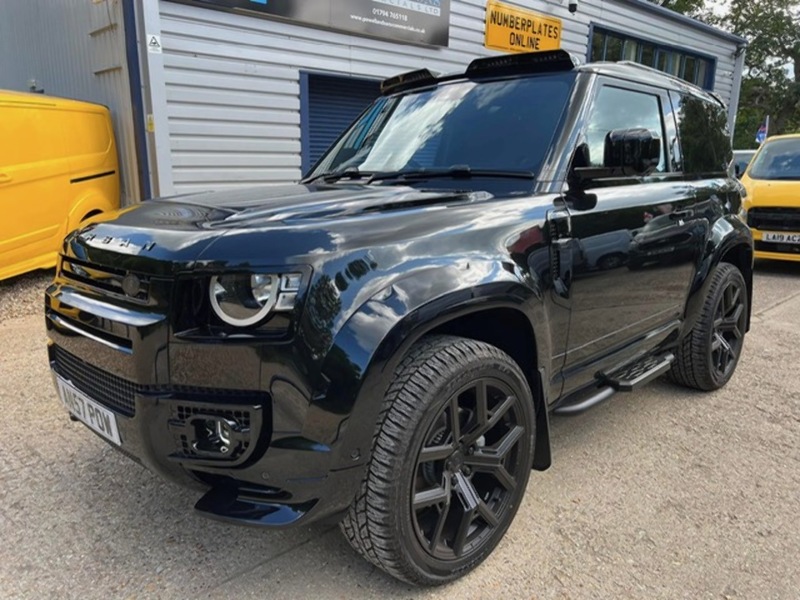 Used Land Rover Defender 90 2023 for sale - 77437852: Photo 1