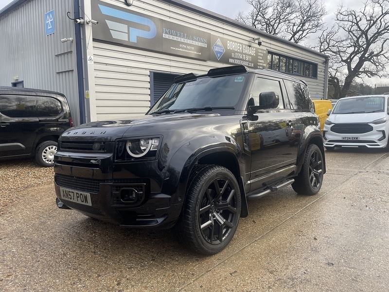 Used Land Rover Defender 90 2023 for sale - 77437852: Photo 3