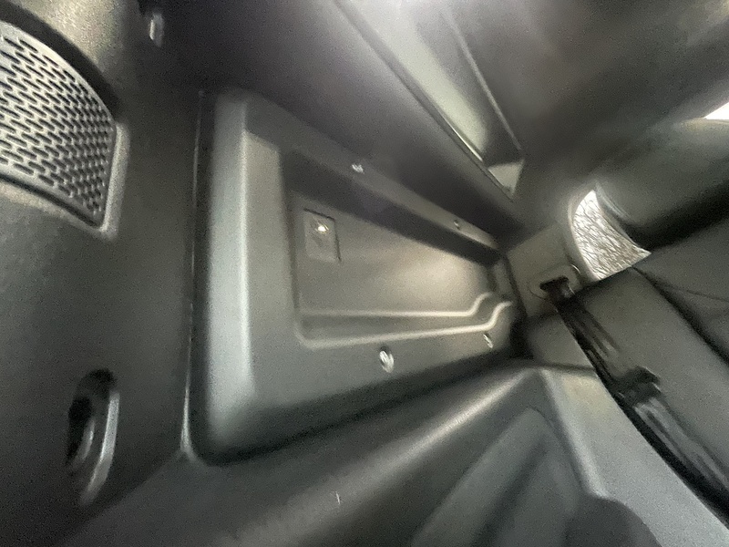 Used Land Rover Defender 90 2023 for sale - 77437852: Photo 56