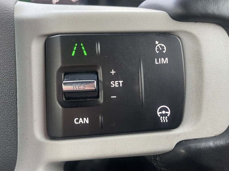 Used Land Rover Defender 90 2023 for sale - 77437852: Photo 69