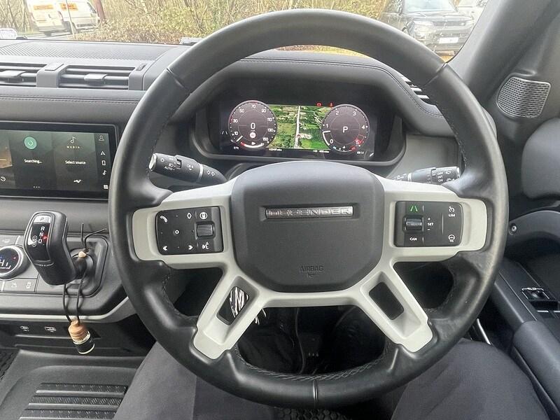 Used Land Rover Defender 90 2023 for sale - 77437852: Photo 70