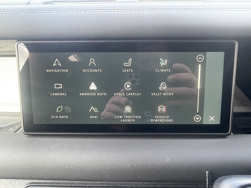 Used Land Rover Defender 90 2023 for sale - 77437852: Photo 77