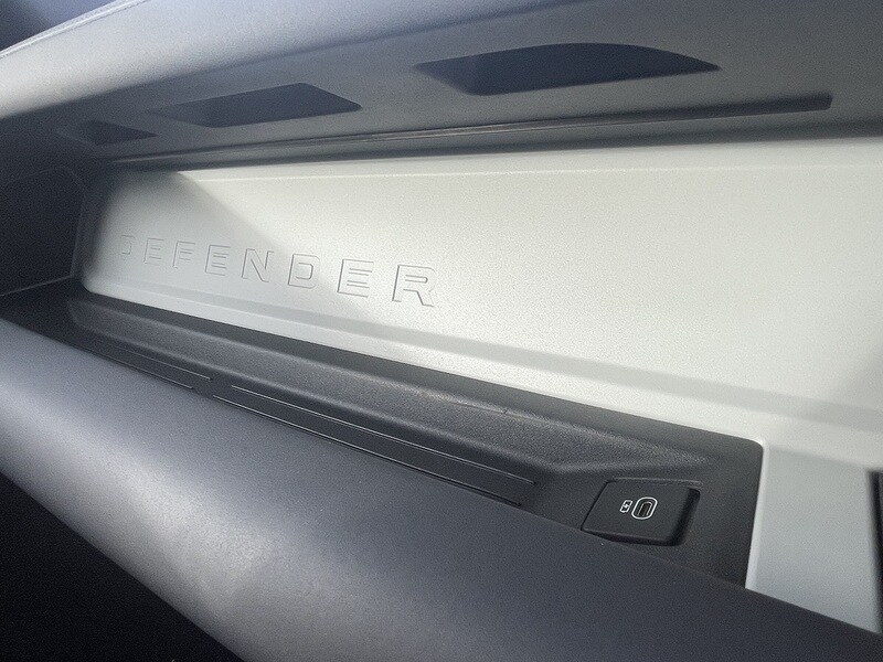 Used Land Rover Defender 90 2023 for sale - 77437852: Photo 85