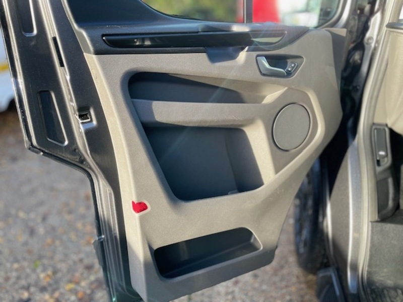 Used Ford Transit Custom 2022 for sale - 76570728: Photo 17