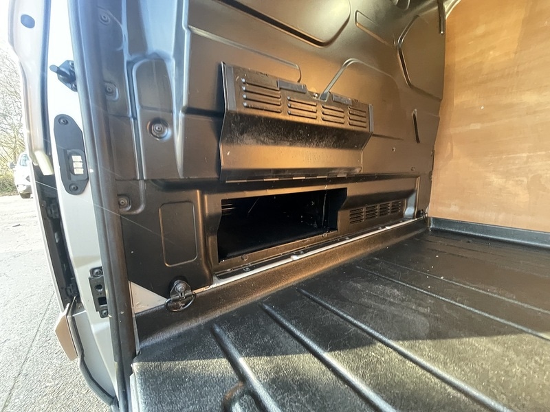Used Ford Transit Custom 2021 for sale - 77437854: Photo 25
