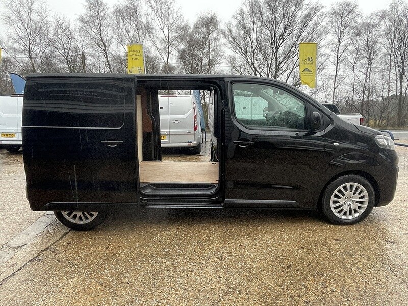 Used Vauxhall Vivaro 2023 for sale - 77136953: Photo 31