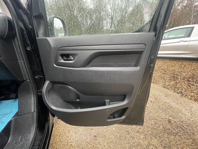 Used Vauxhall Vivaro 2023 for sale - 77136953: Photo 47