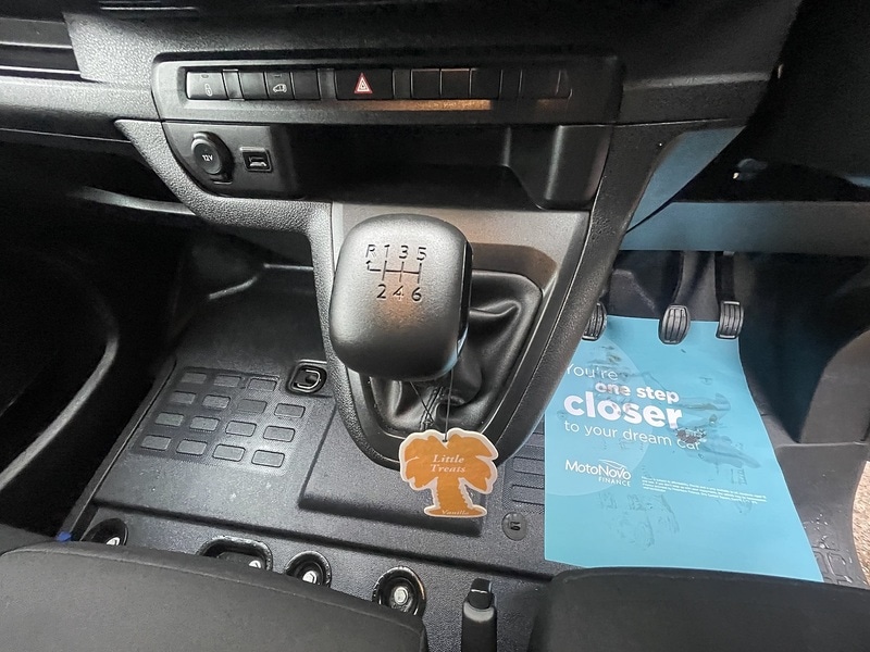 Used Vauxhall Vivaro 2023 for sale - 77136953: Photo 56