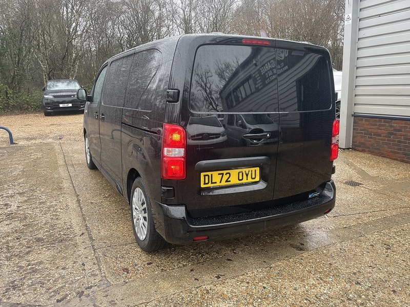 Used Vauxhall Vivaro 2023 for sale - 77136953: Photo 9