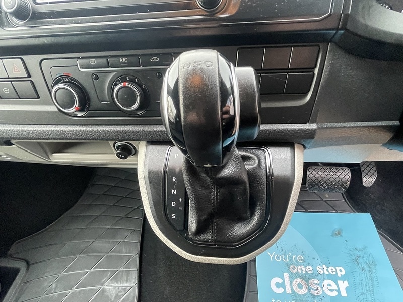 Used Volkswagen Transporter 2016 for sale - 76821266: Photo 42