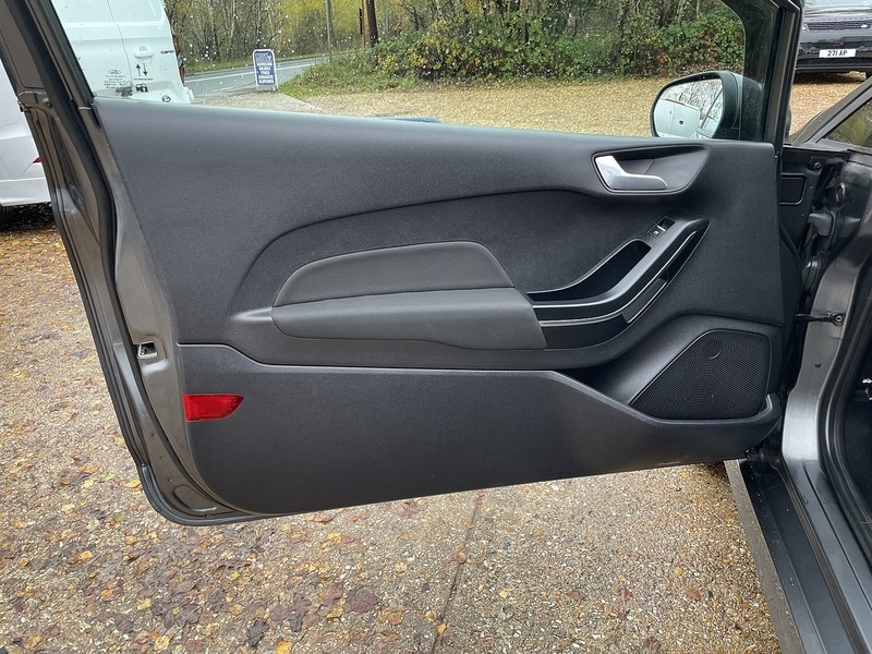 Used Ford Fiesta Van 2020 for sale - 76821267: Photo 24