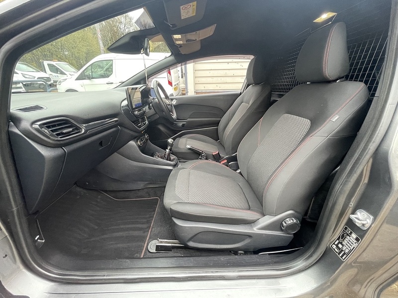 Used Ford Fiesta Van 2020 for sale - 76821267: Photo 25