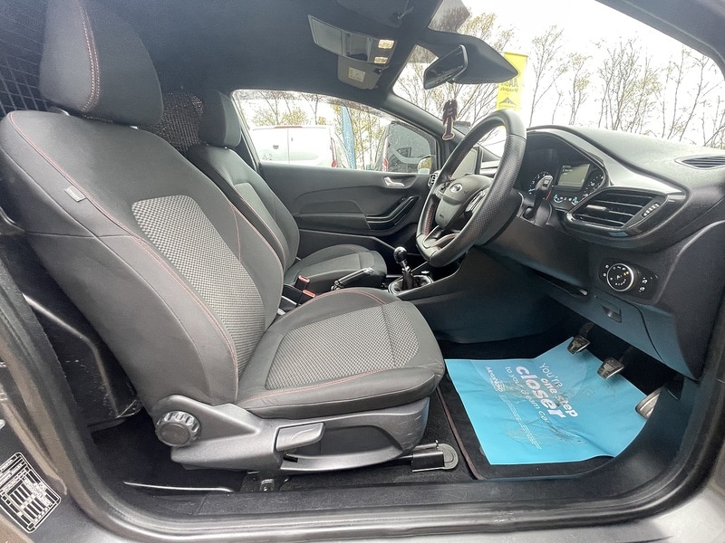 Used Ford Fiesta Van 2020 for sale - 76821267: Photo 30