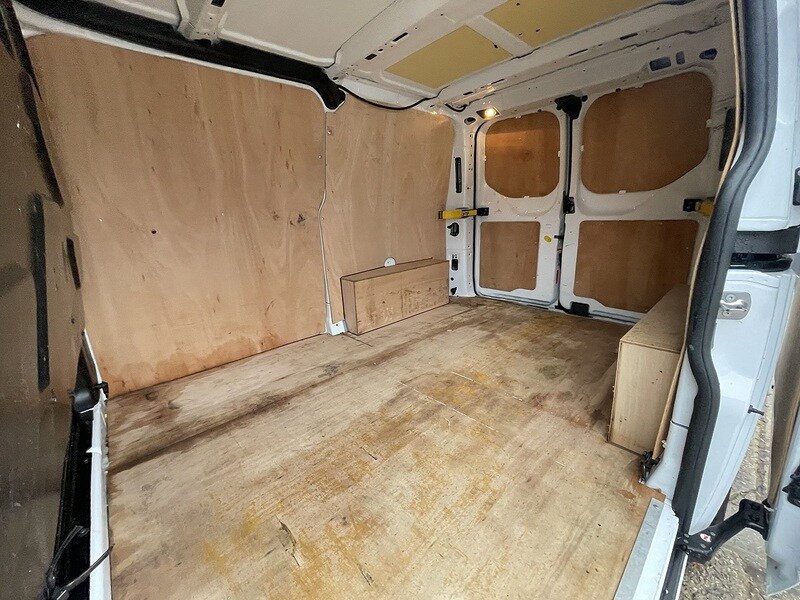 Used Ford Transit Custom 2022 for sale - 76918036: Photo 33