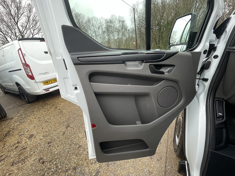 Used Ford Transit Custom 2022 for sale - 76918036: Photo 35