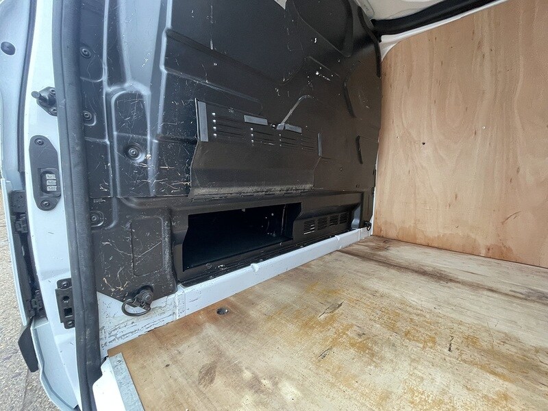 Used Ford Transit Custom 2022 for sale - 76918036: Photo 37