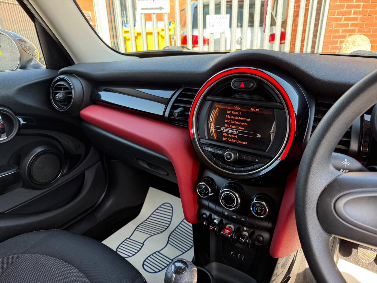 Used MINI Hatch 2016 for sale - 78170389: Photo 12