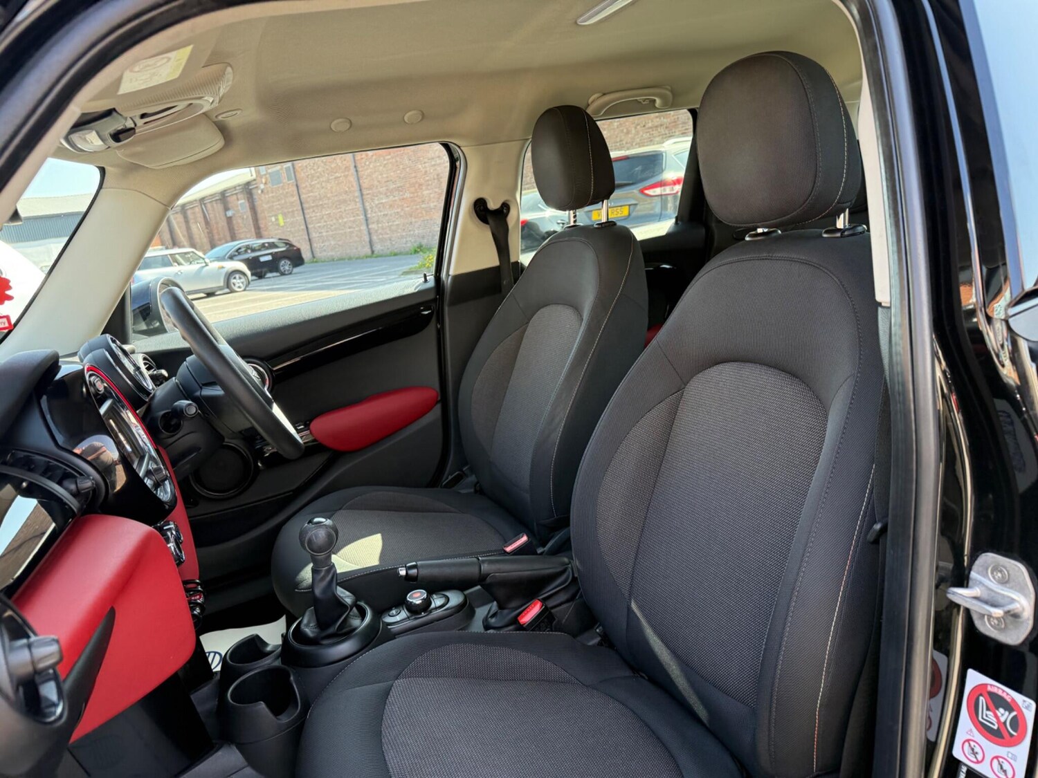 Used MINI Hatch 2016 for sale - 78170389: Photo 24