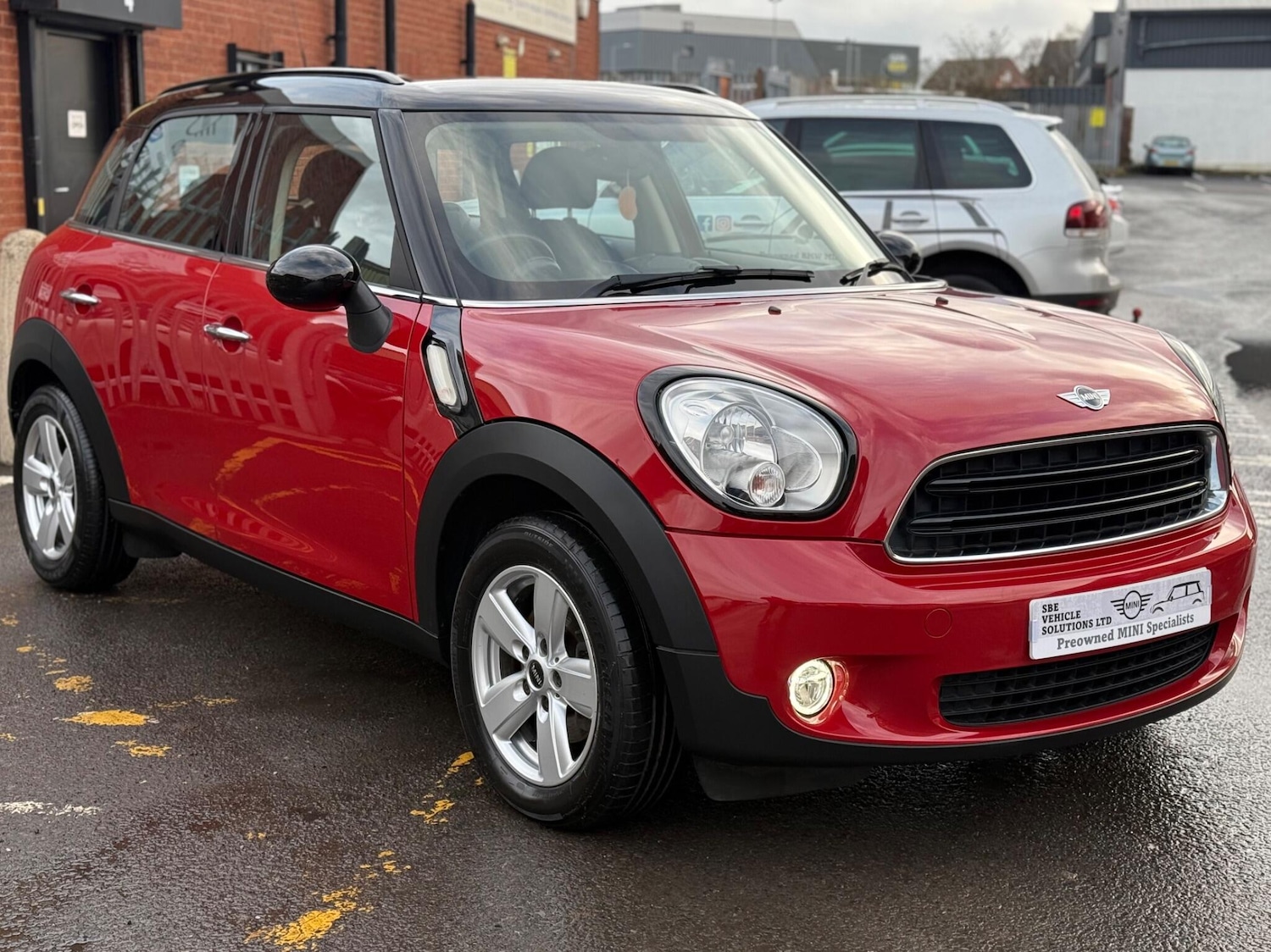 Used MINI Countryman for sale - 77306229: Photo 2