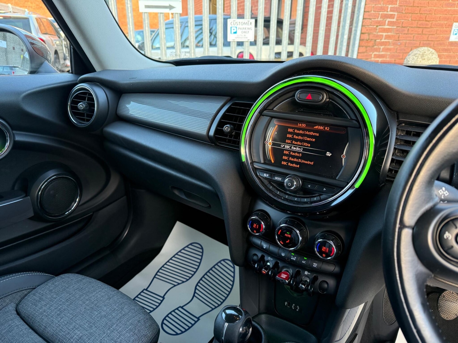 Used MINI Hatch 2015 for sale - 77230476: Photo 12