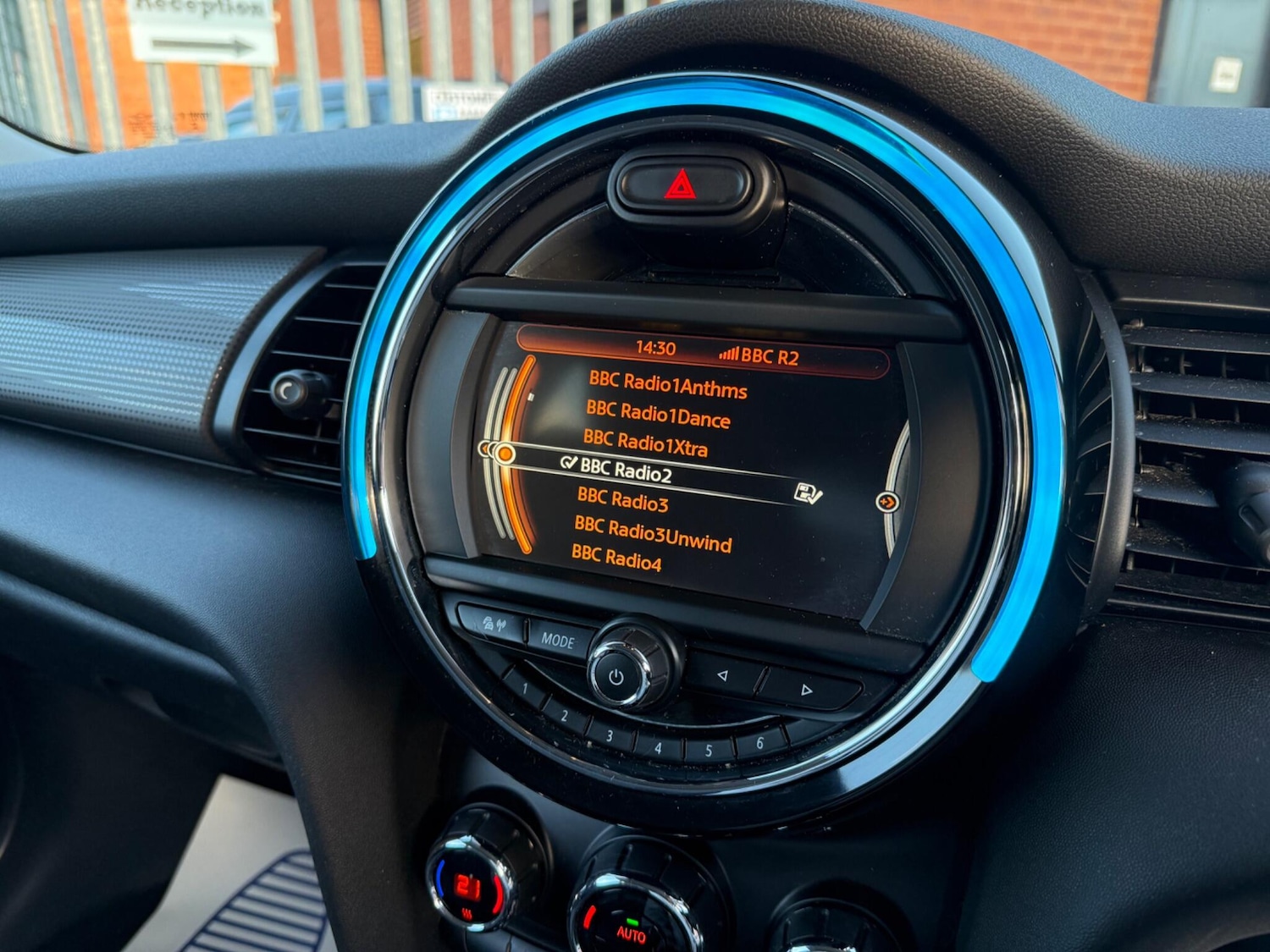 Used MINI Hatch 2015 for sale - 77230476: Photo 13