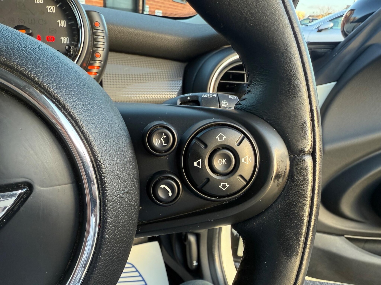 Used MINI Hatch 2015 for sale - 77230476: Photo 21