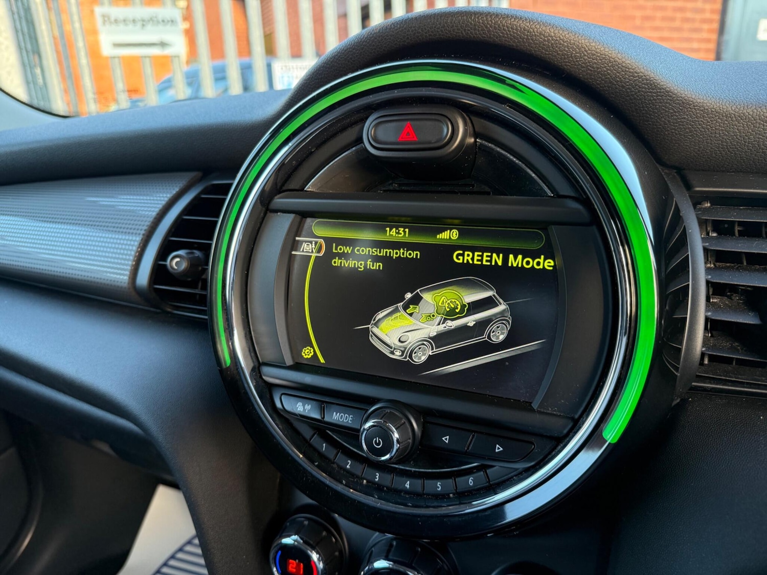 Used MINI Hatch 2015 for sale - 77230476: Photo 26