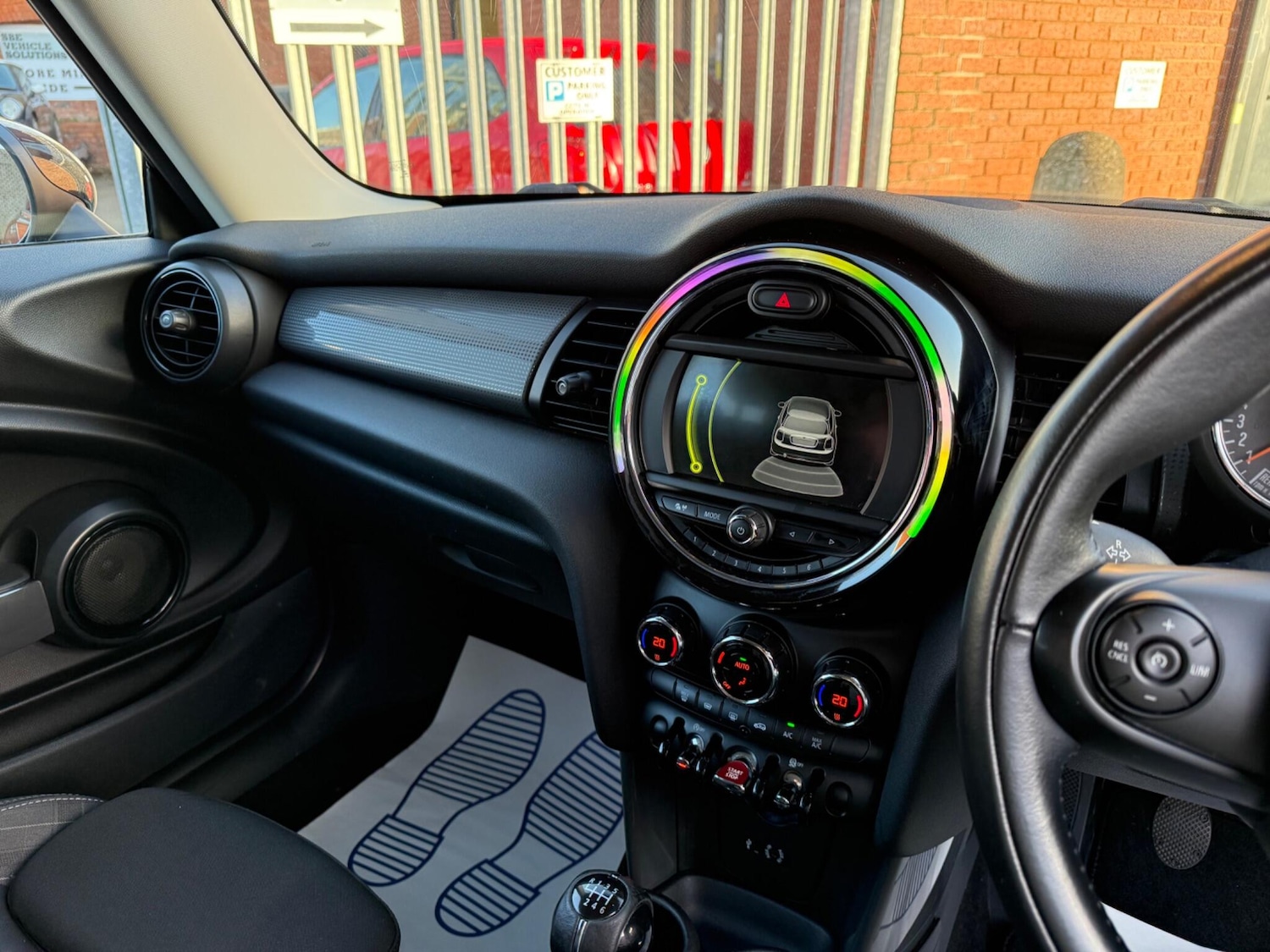 Used MINI Hatch 2017 for sale - 77229648: Photo 12