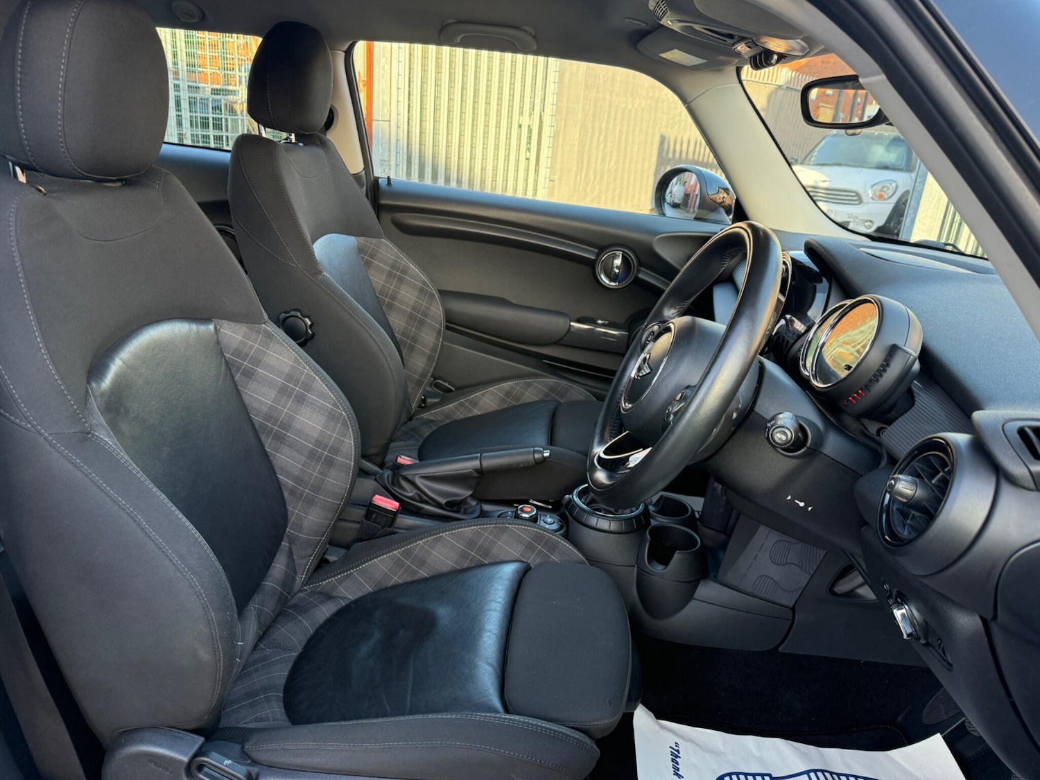 Used MINI Hatch 2017 for sale - 77229648: Photo 32