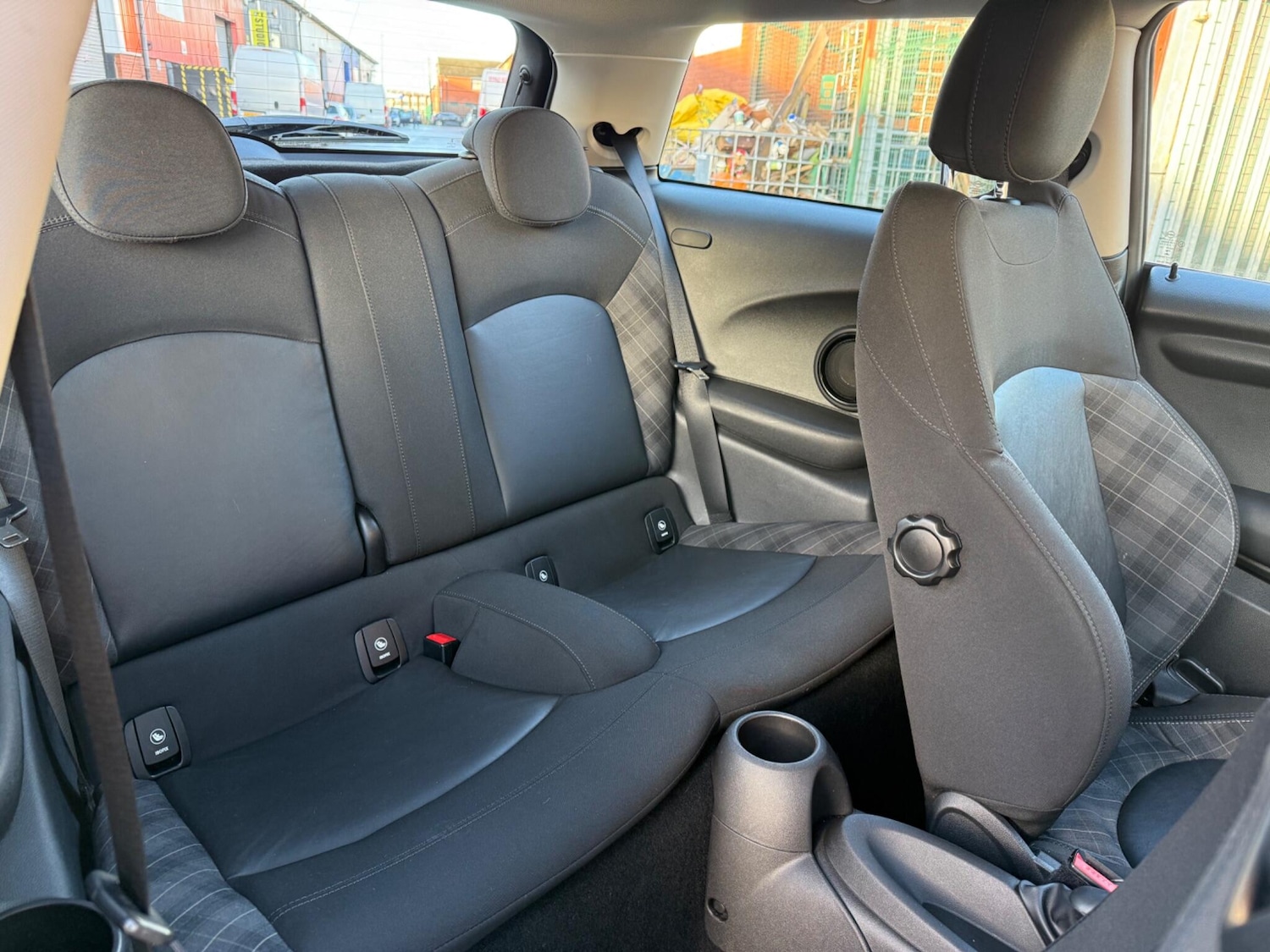 Used MINI Hatch 2017 for sale - 77229648: Photo 33