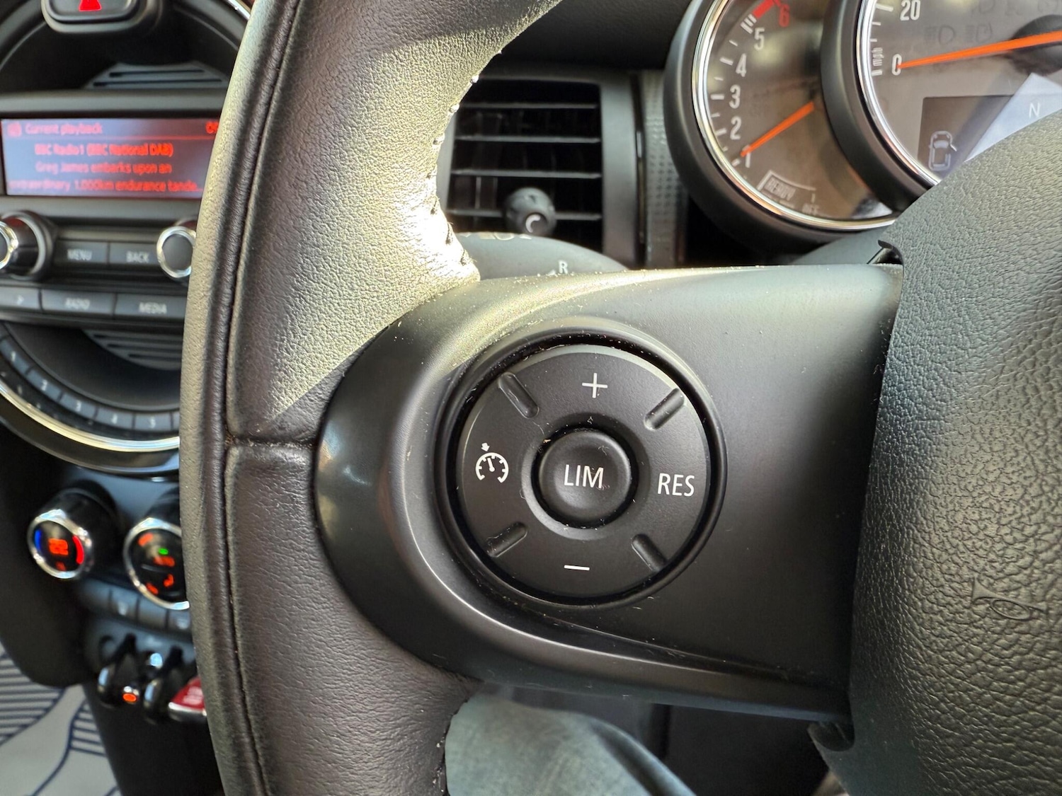 Used MINI Hatch 2015 for sale - 77925288: Photo 21