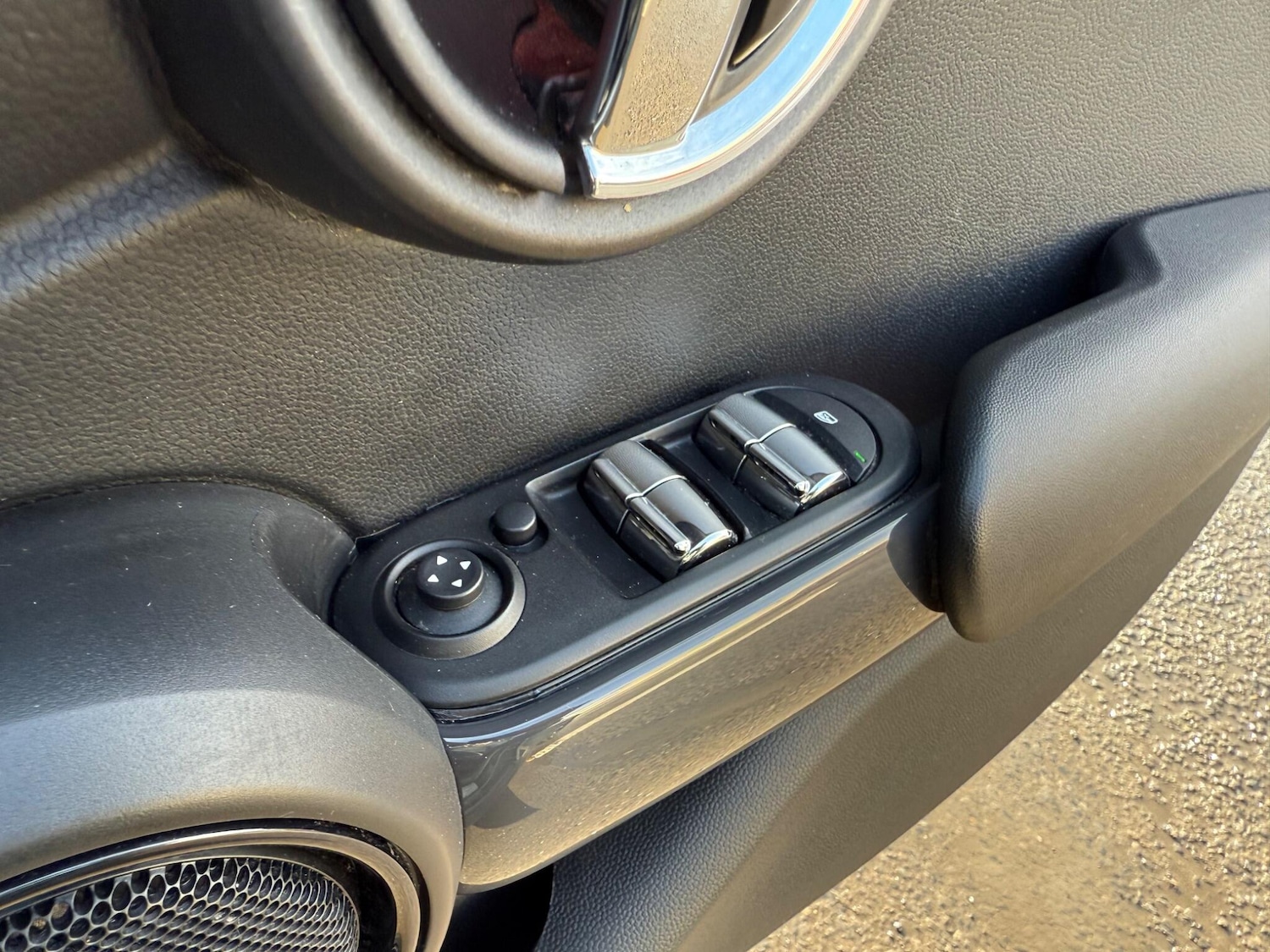 Used MINI Hatch 2015 for sale - 77925288: Photo 27