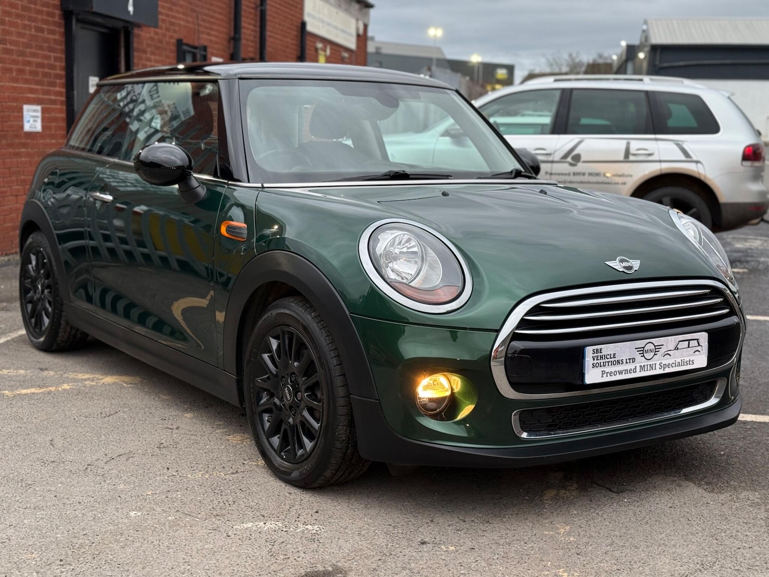 Used MINI Hatch for sale - 77670718: Photo 2