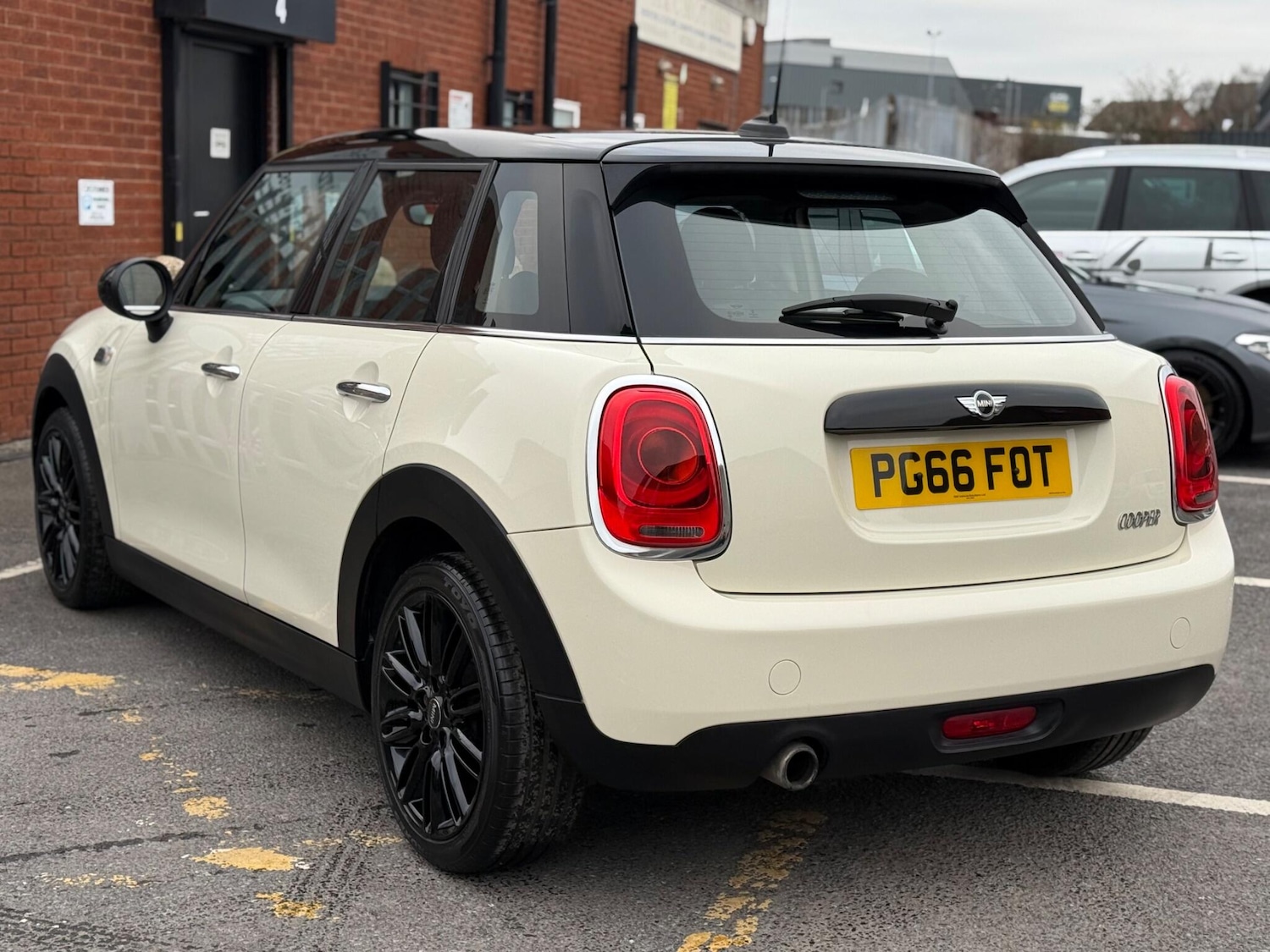 Used MINI Hatch 2017 for sale - 77229864: Photo 5