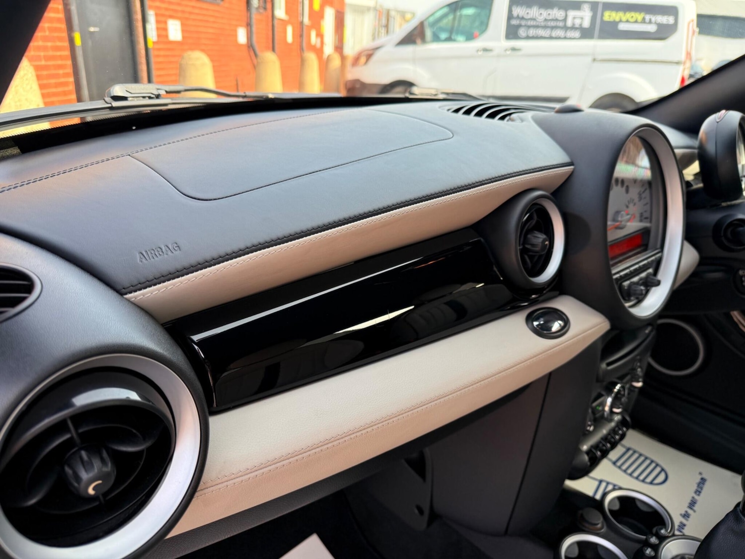 Used MINI Coupe 2013 for sale - 77957654: Photo 29