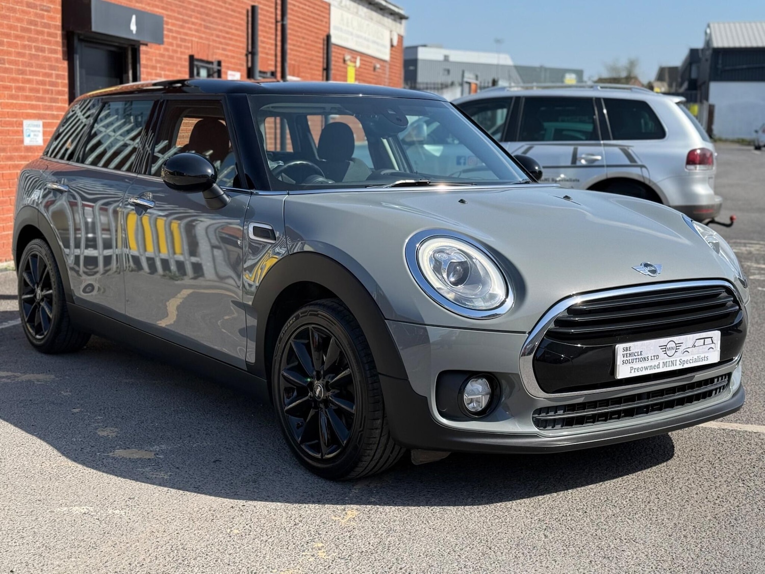 Used MINI Clubman 2016 for sale - 78170945: Photo 2