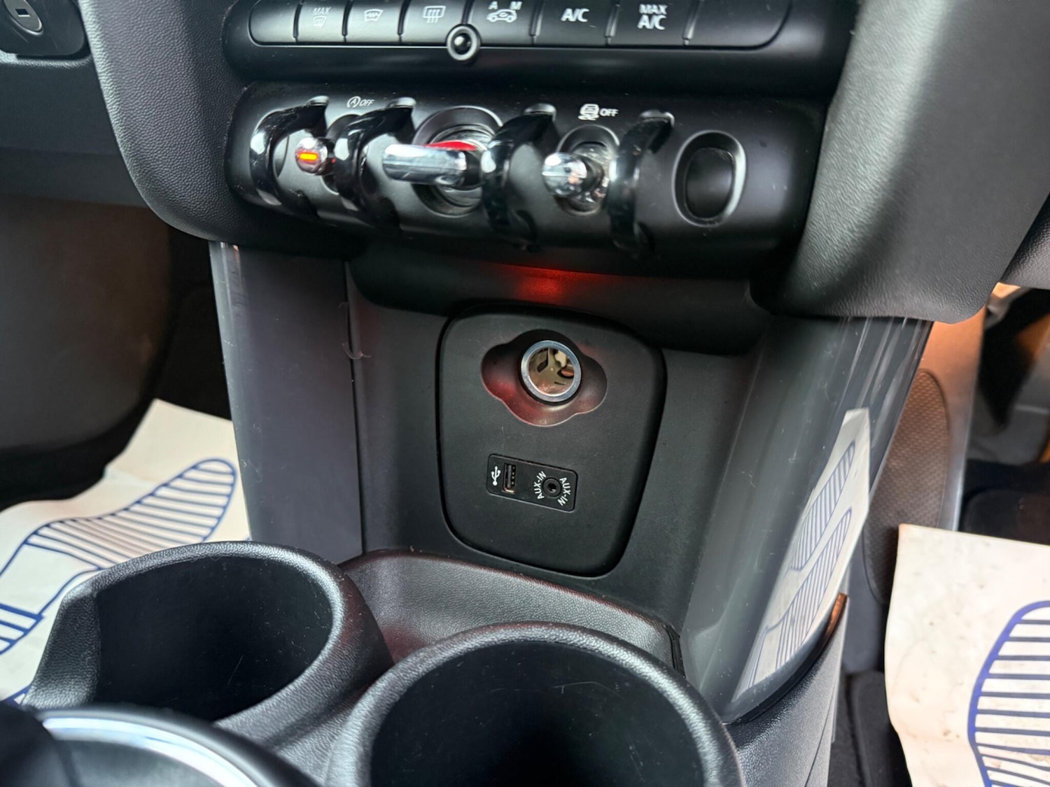 Used MINI Convertible 2016 for sale - 77229618: Photo 22