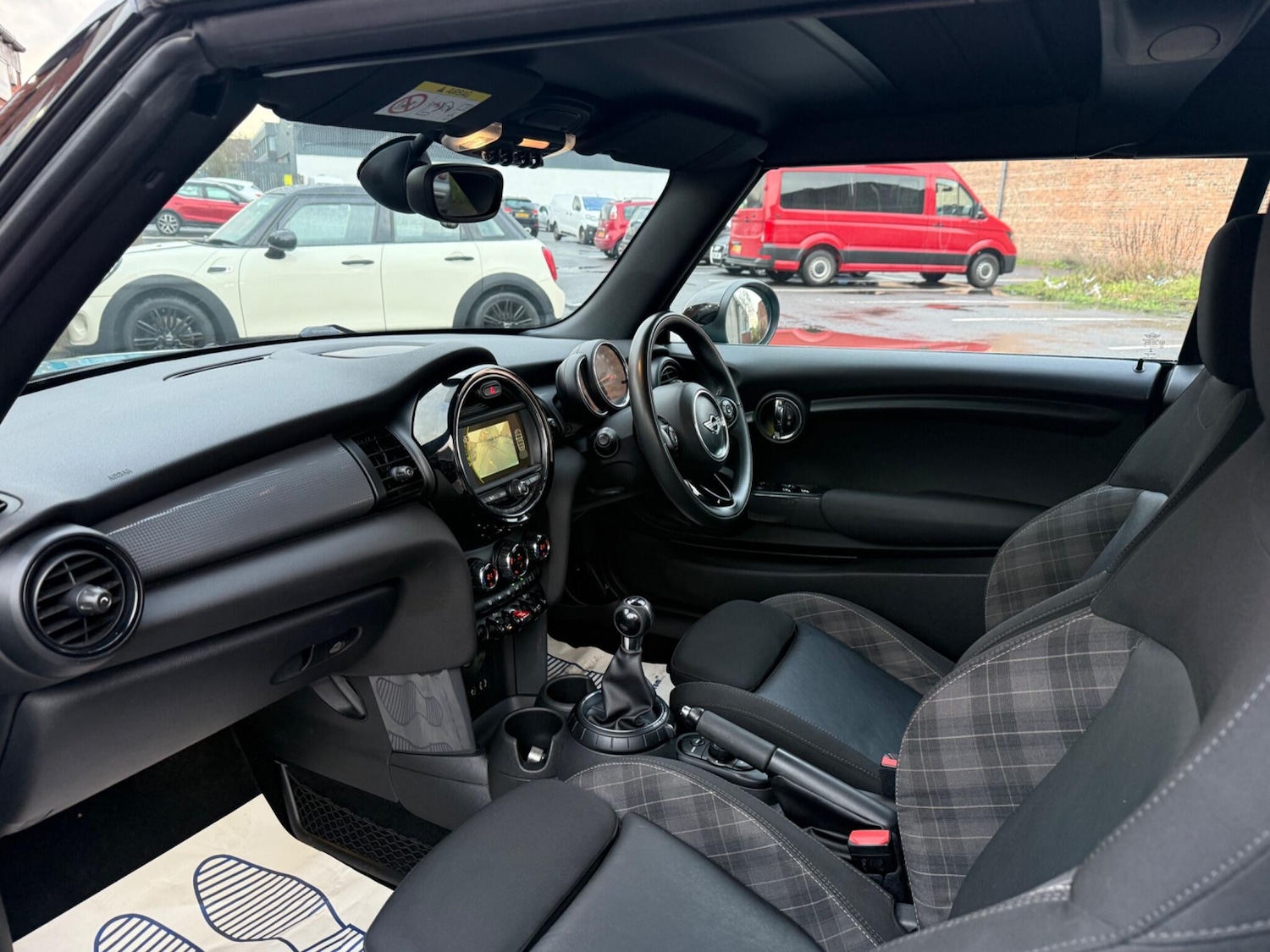 Used MINI Convertible 2016 for sale - 77229618: Photo 30