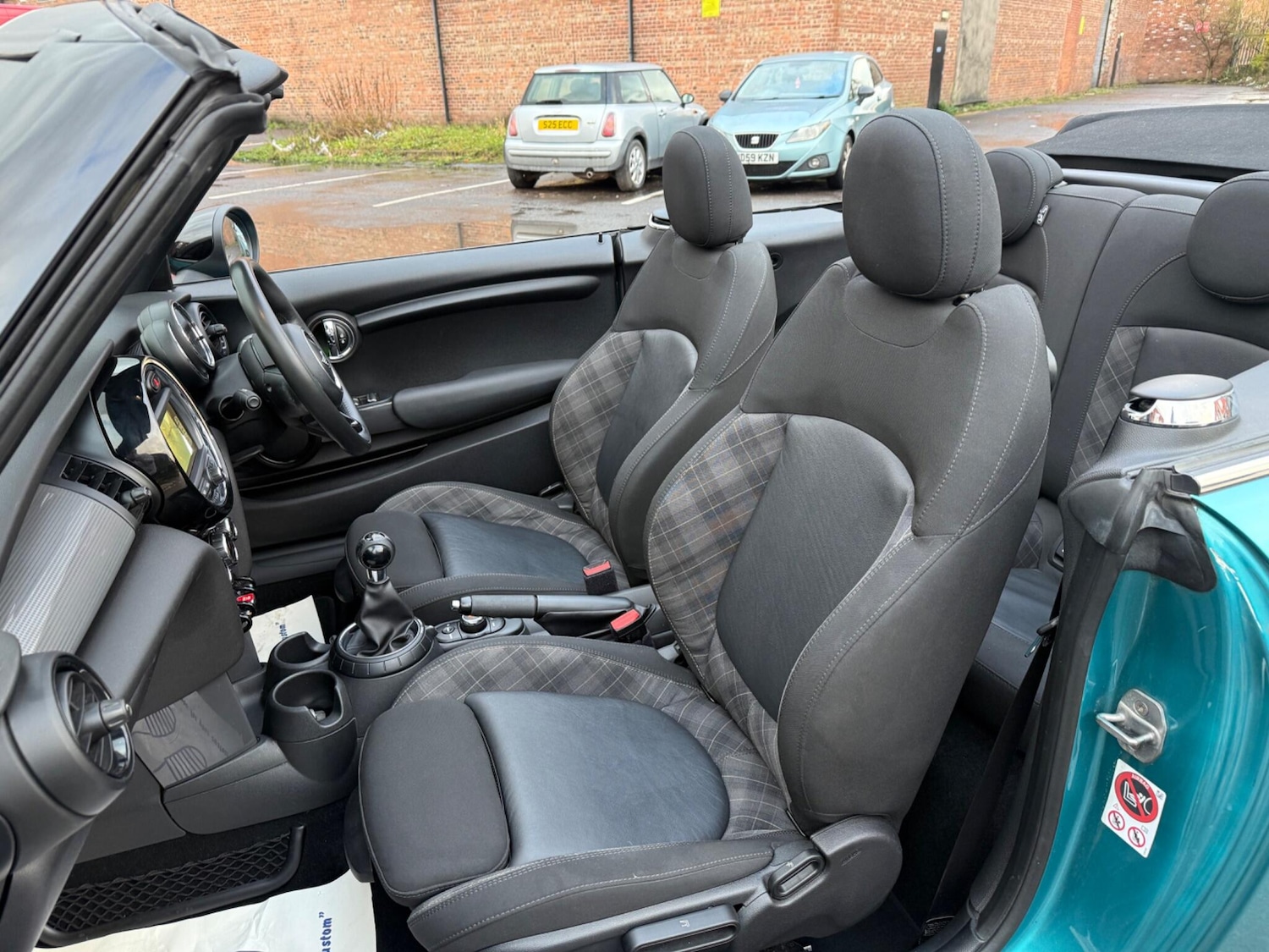 Used MINI Convertible 2016 for sale - 77229618: Photo 36