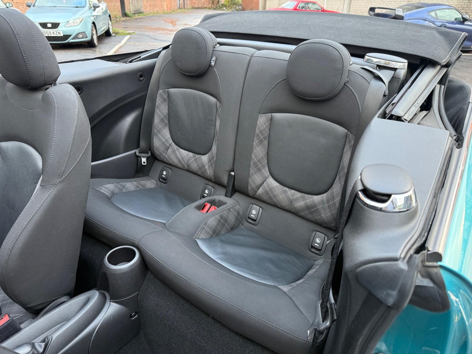 Used MINI Convertible 2016 for sale - 77229618: Photo 37