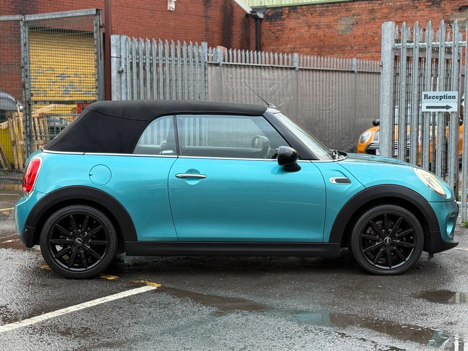 Used MINI Convertible 2016 for sale - 77229618: Photo 53