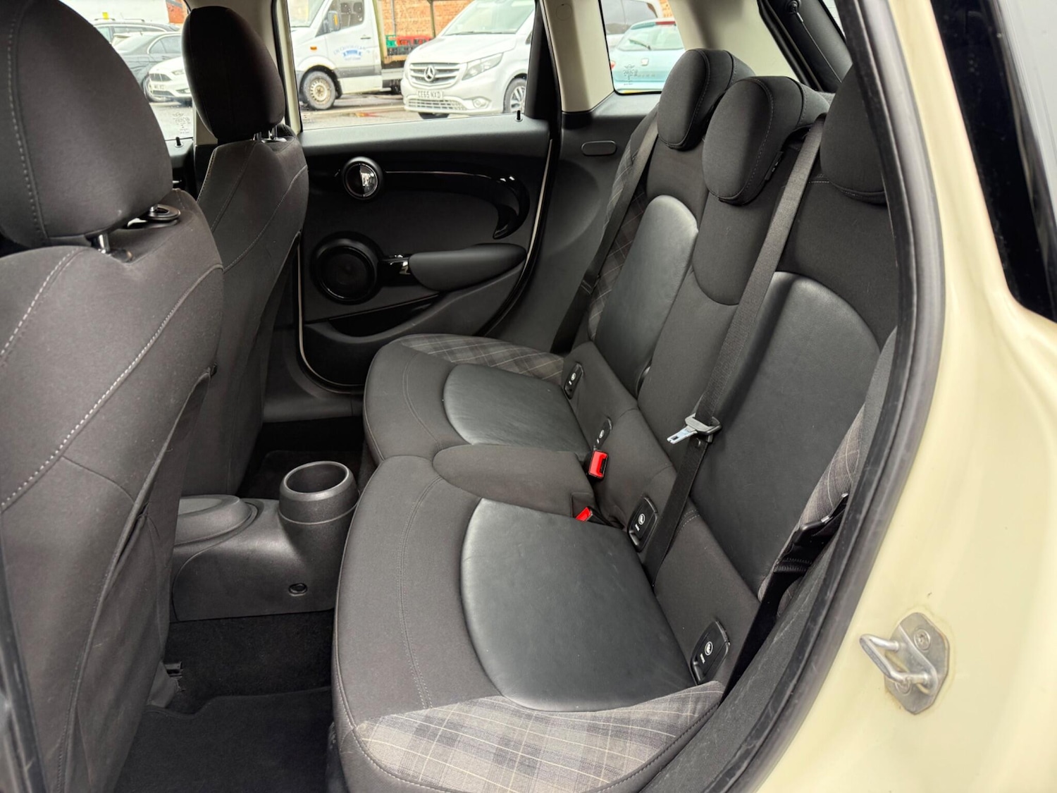 Used MINI Hatch 2015 for sale - 77625400: Photo 36