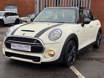 Used MINI Hatch 2015 for sale - 77625400: Photo