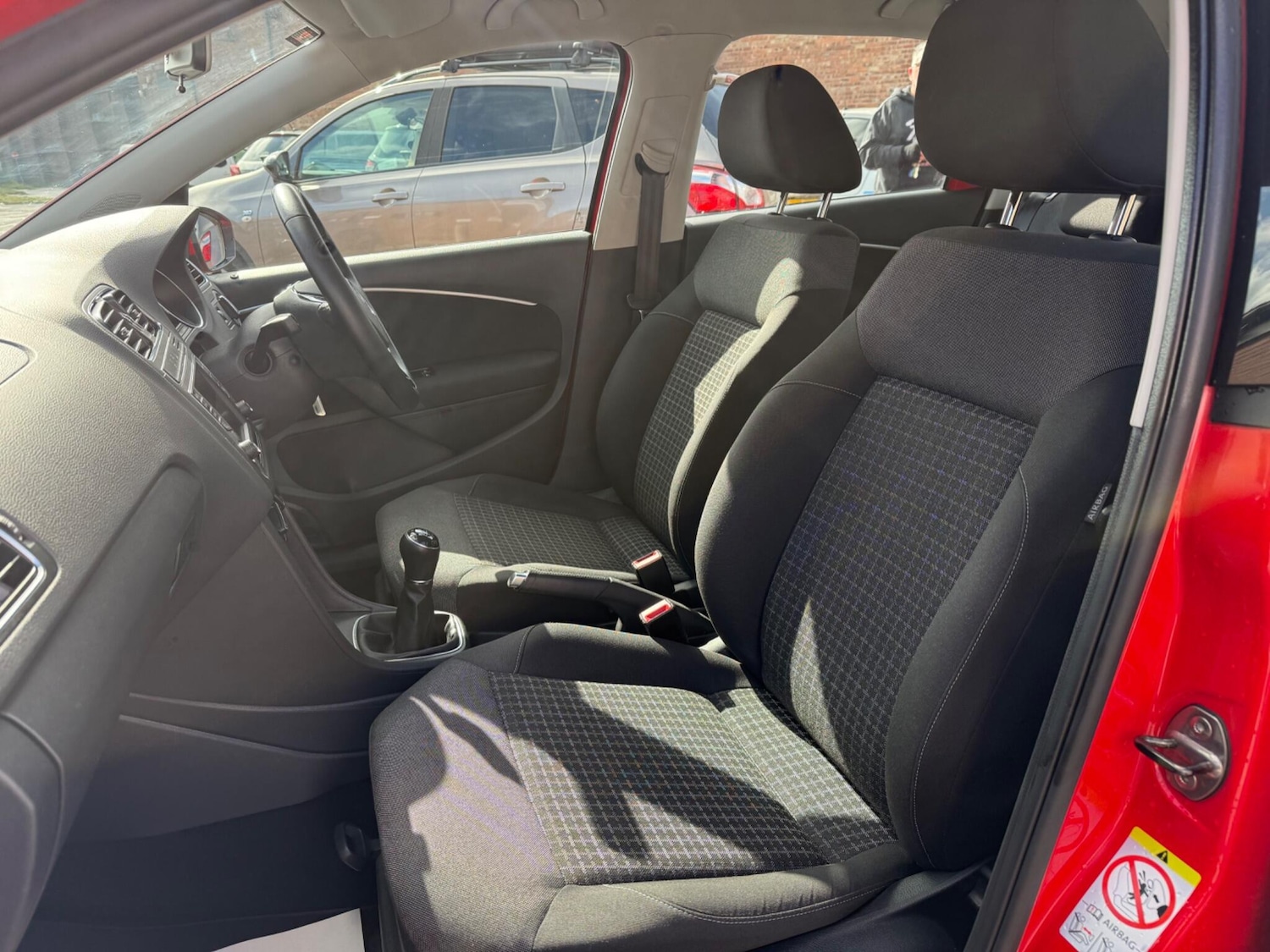 Used Volkswagen Polo 2014 for sale - 77230391: Photo 27