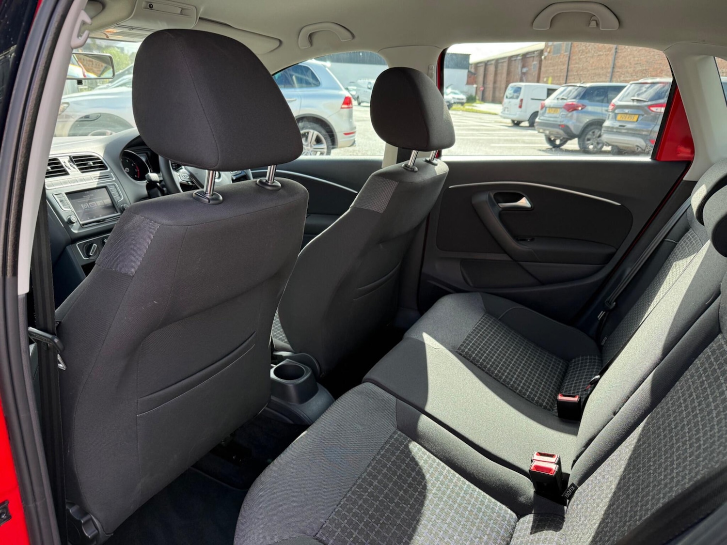 Used Volkswagen Polo 2014 for sale - 77230391: Photo 28