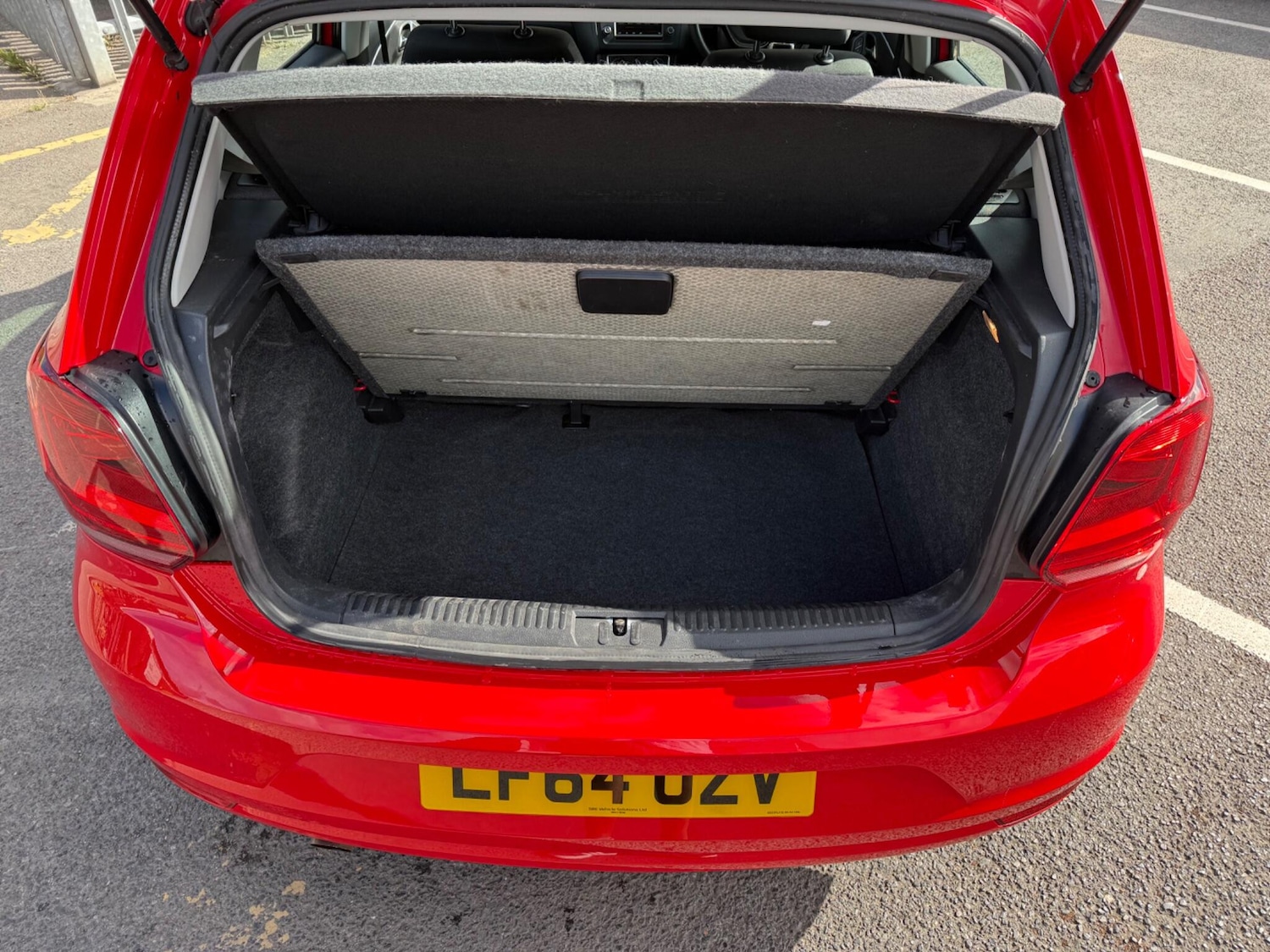 Used Volkswagen Polo 2014 for sale - 77230391: Photo 34