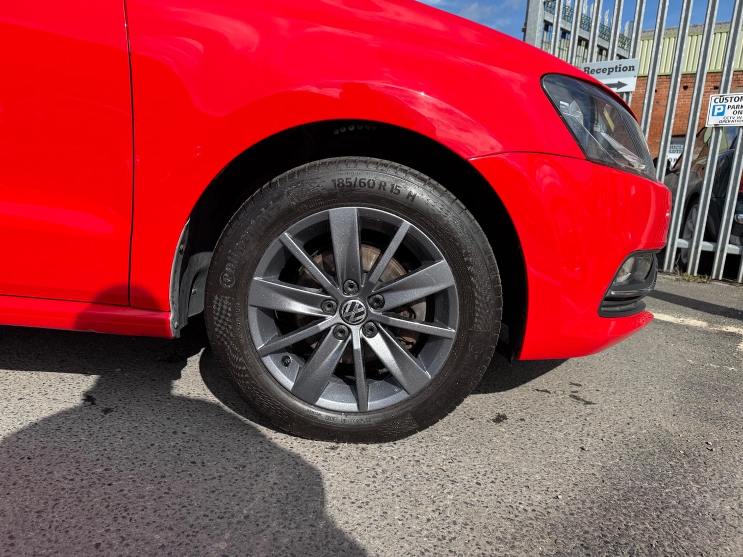 Used Volkswagen Polo 2014 for sale - 77230391: Photo 40